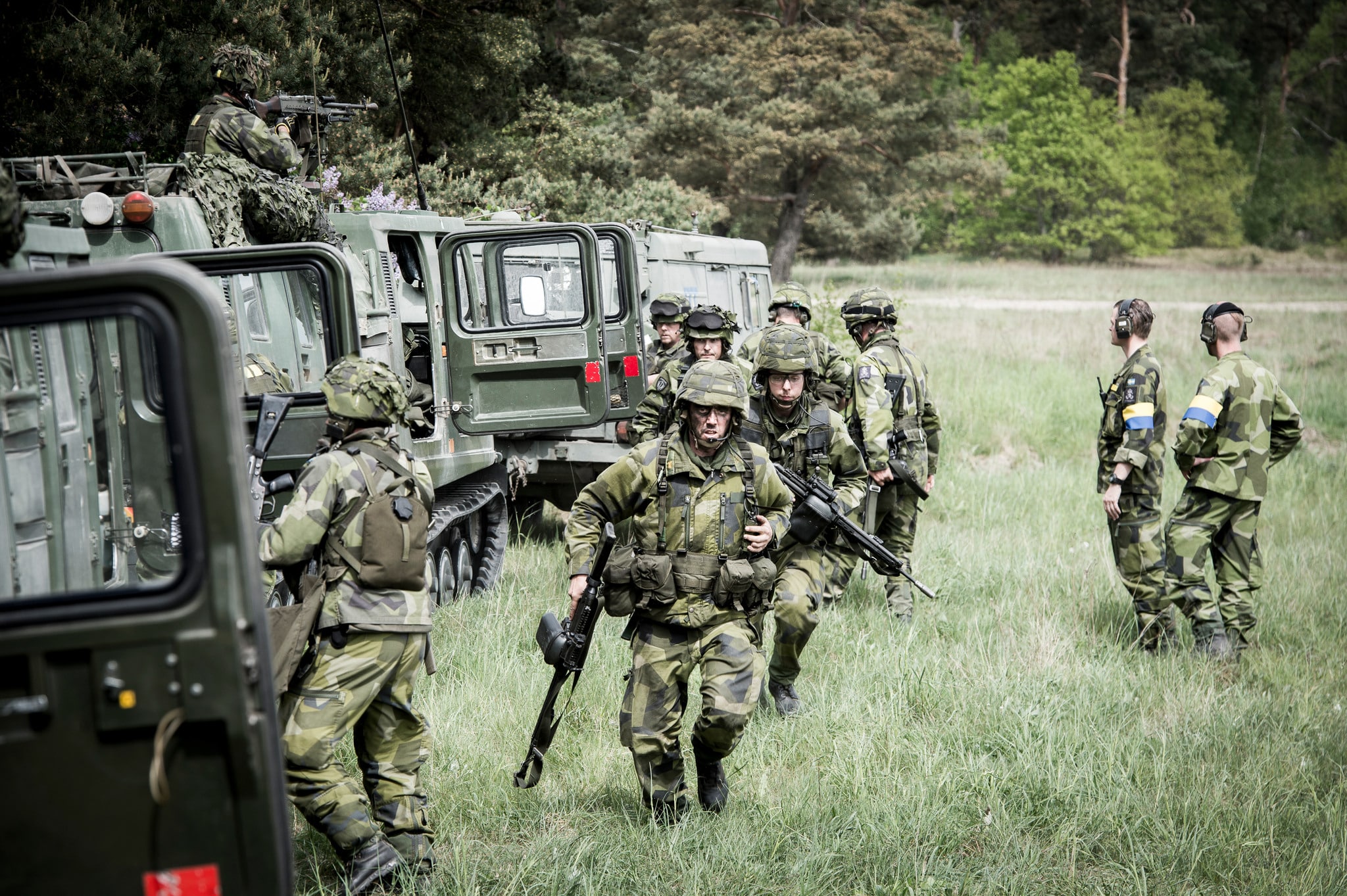 En jägare åkte in på ett militärt övningsområde för att hämta sin jakthund. Mannen döms nu av tingsrätten till böter för brott mot skyddslagen. Foto: Joel Thungren/Försvarsmakten/Swedish Armed Forces