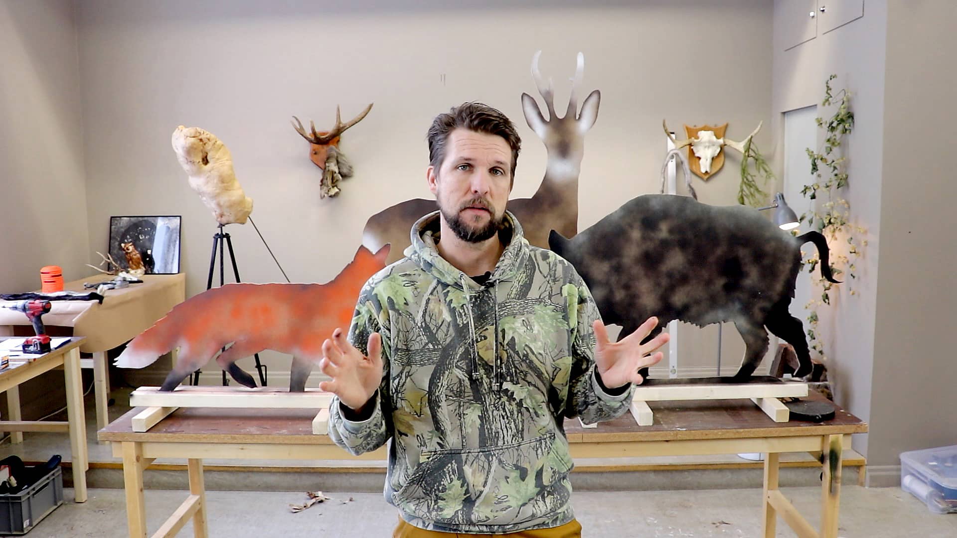 Se när Christian Larsson tipsar om hur du tillverkar skjutmål i naturlig storlek.