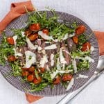 Tagliata är en färgstark rätt som är lätt att lyckas med i köket. Foto: Lena Runer
