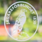 Medlemmar motionerar om att Jägareförbundet prioriterar fysiska möten och lokal närvaro, samtidigt som medlemskapet föreslås moderniseras.