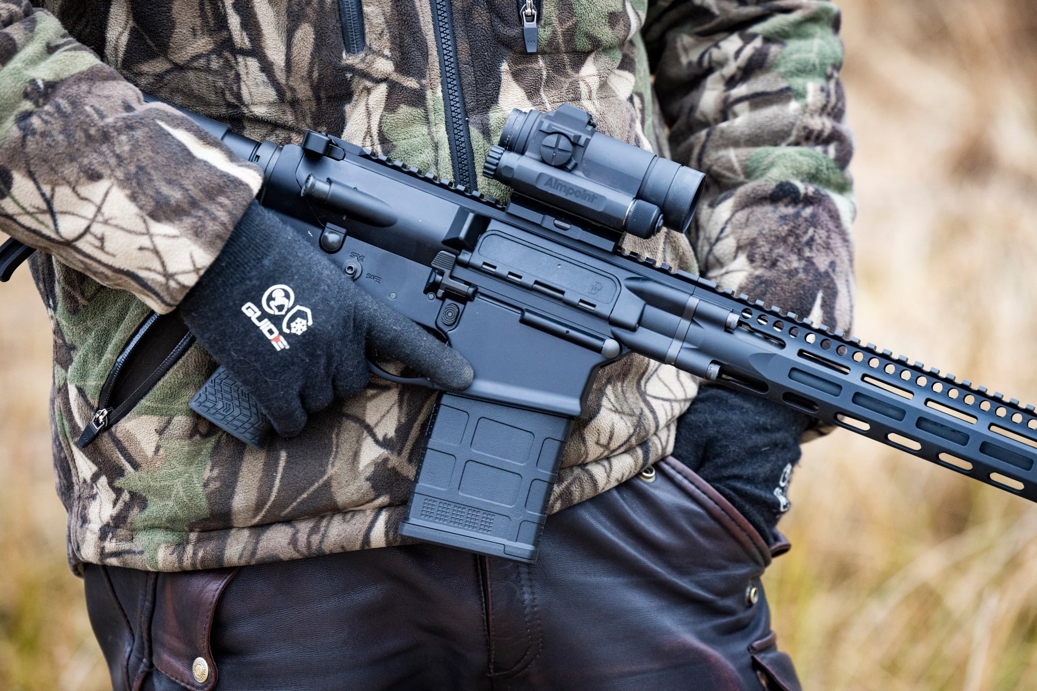 AR-10.