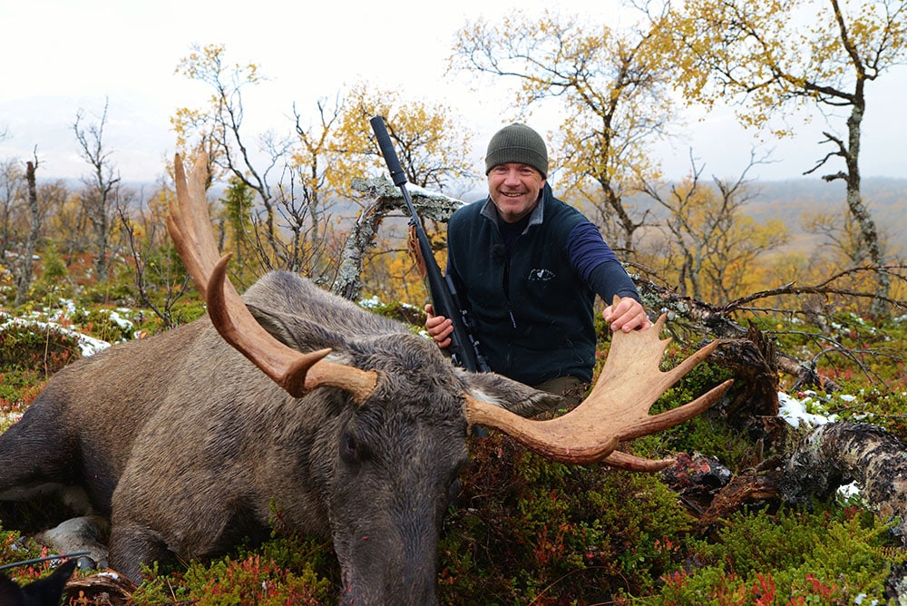 I tv-serien Jaktlust lotsar Thomas Ekberg tittarna genom jaktäventyr i hela Sverige. Foto: Mikael Jägare