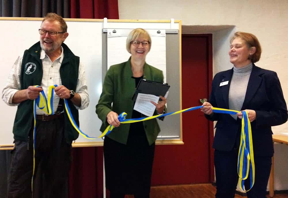 Viltmatsveckorna invigs av landshövding Liselott Hagberg, i mitten, Per-Uno Unoson, Jägareförbundet Södermanland och Karin Ericsson, LRF. Foto: Anna Lind Lewin