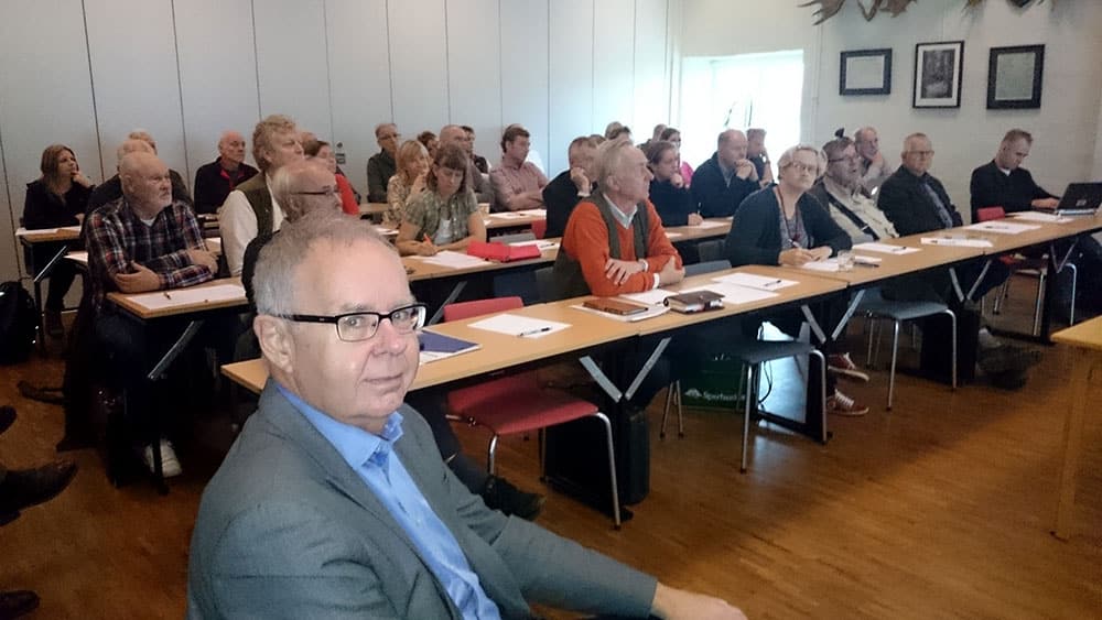 Kjell Danell, närmast kameran, var en av deltagarna på Öster Malma. Foto: Magnus Rydholm