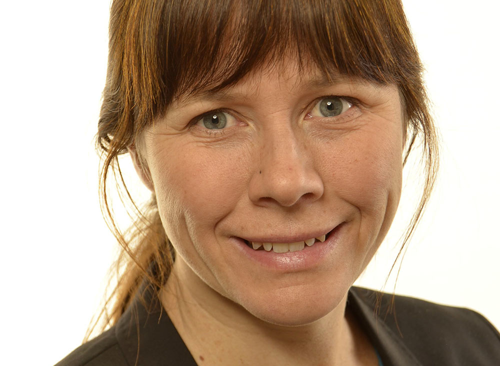 Miljöminister Åsa Romson (MP) fortsätter att argumentera mot vargjakt.