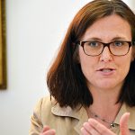 EU-kommissionären Cecilia Malmström, ansvarig för handelsfrågor, uppvaktades nyligen av Jägareförbundet i frågan om undantag för handel med sälprodukter. Foto: Simon Hoff