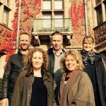 Övre raden från vänter: Stefan Besterman, Peter Besterman, Pernilla Karlsson, Maria Förssell Six, Eva Rosén. Foto: Besterman