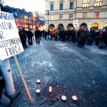 För ett år sedan hölls en manifestation på Stora torget i Karlstad, för att visa missnöjet med vargpolitiken. På lördag är det dags igen. Foto: Linn Malmén