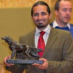 Amir Saidizand när han tog emot ett pris för tidigare insatser. Foto: Maud Matsson