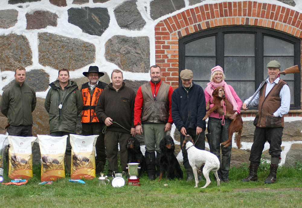 De fyra främst placerade hundarna vid årets Fält-SM. Foto: Jan Andersson