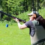 Erika Lindquist tycker att tjejskytte är ett bra sätt att få fler kvinnliga jägare. Foto: Ola Antonsson