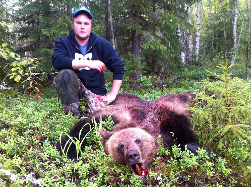 Anders Nyberget fällde årets första björn i Värmland. Foto: Lennart Johannesson